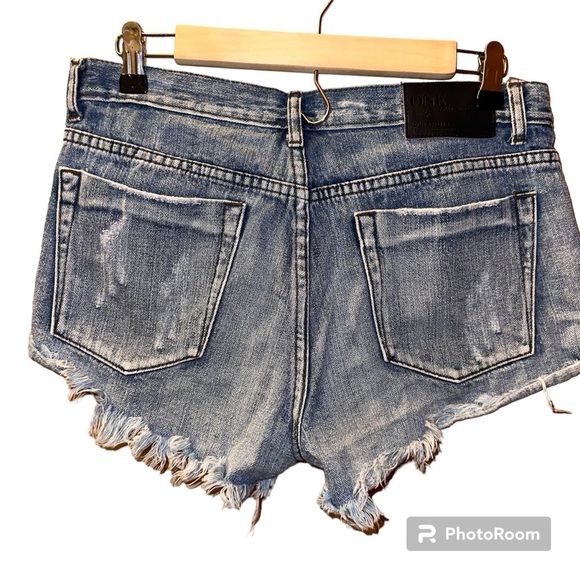 One Teaspoon Bandits Low Waist Jean Shorts 28 Distressed Denim Cutoffs Cheeky - Picture 2 of 4